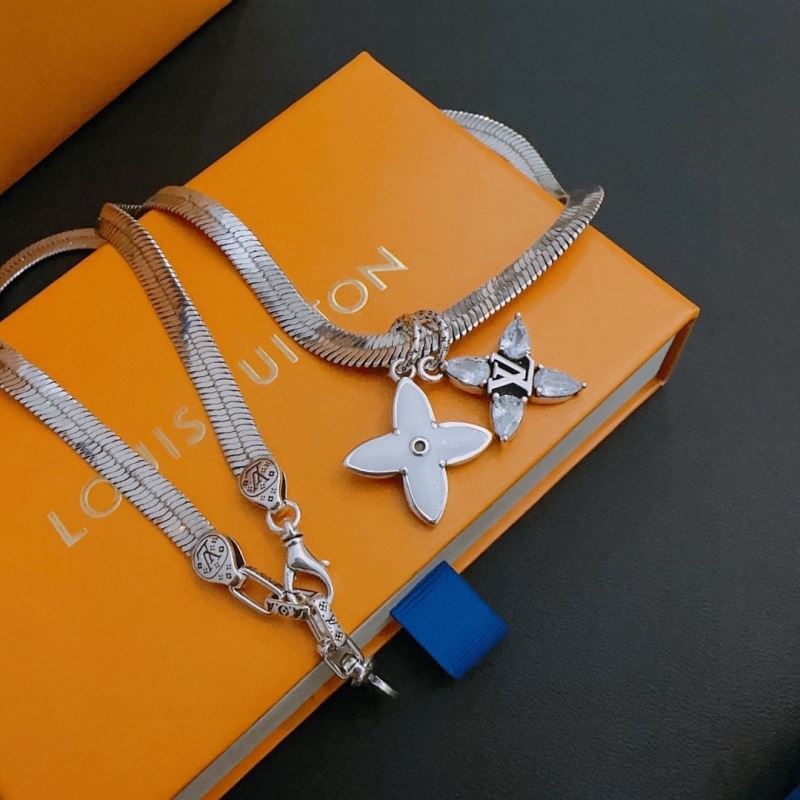 Louis Vuitton Necklaces